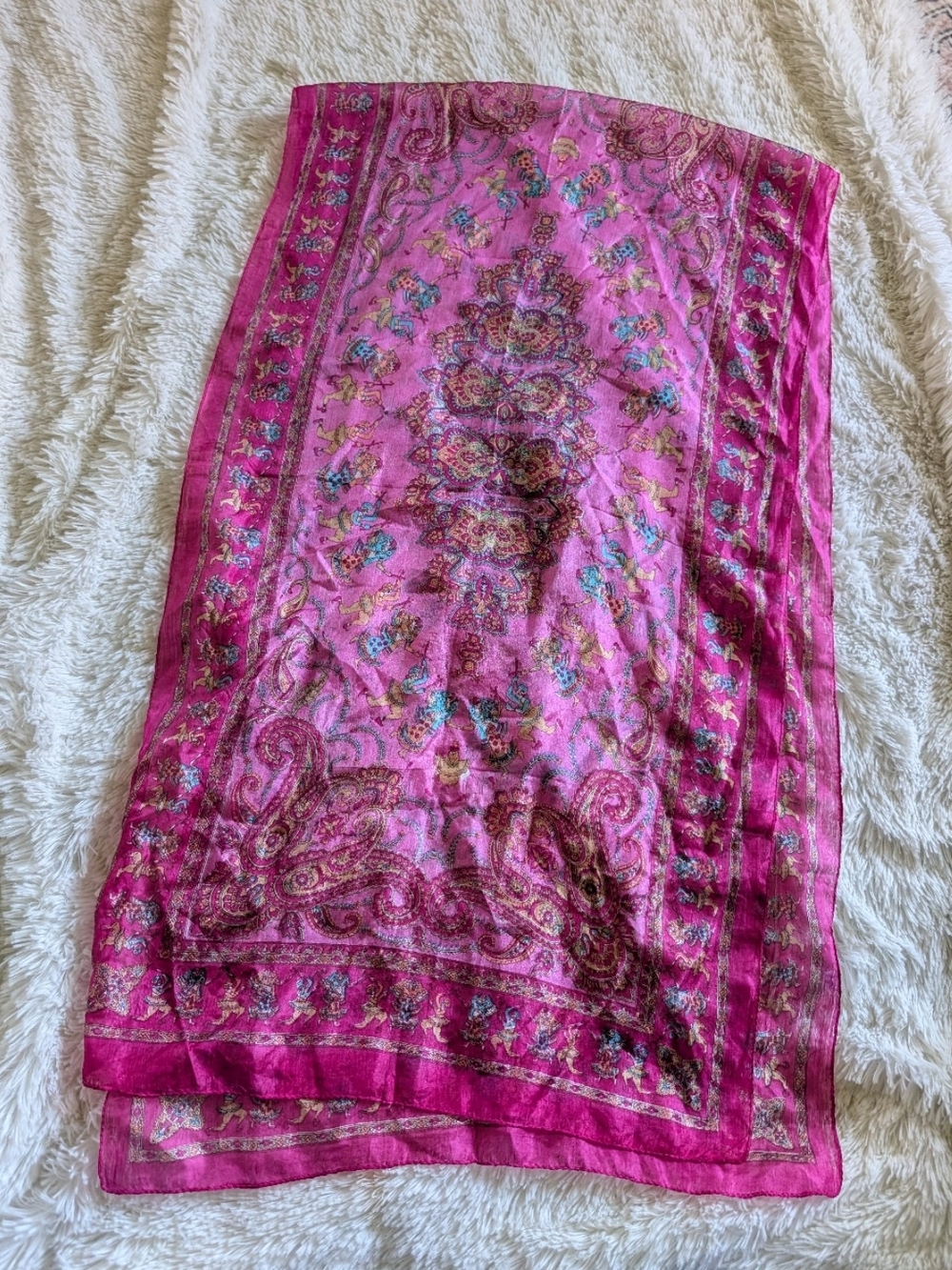 Vintage 100% Silk Fuschia Pink Made In India Gorgeous Patterned Scarf